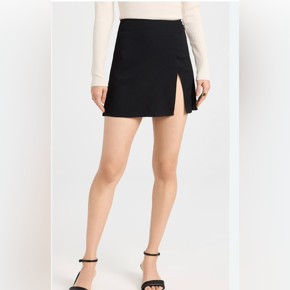 Reformation Gray Mini Skirt with Front Slit – Size M